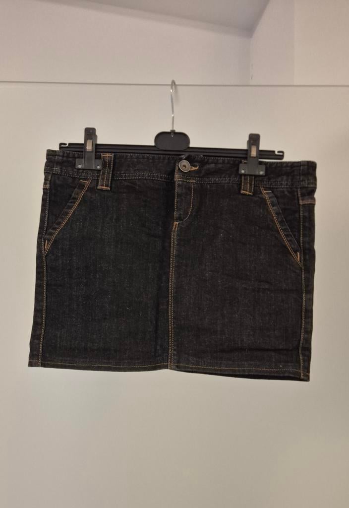 Mini jupe en jeans United Colors of Benetton, Taille 42/44 (L), Benetton, Au-dessus du genou, Comme neuf