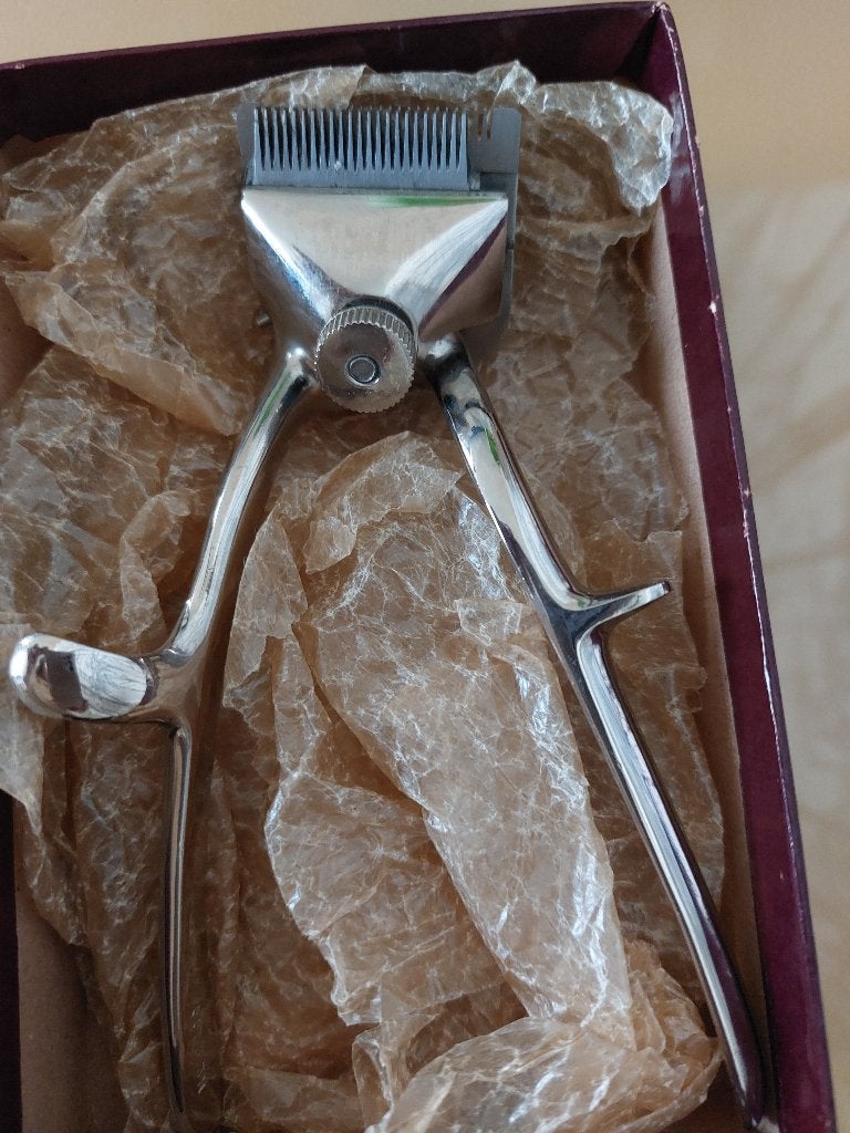 Ancienne tondeuse à cheveux manuelle année 1970, Enlèvement ou Envoi