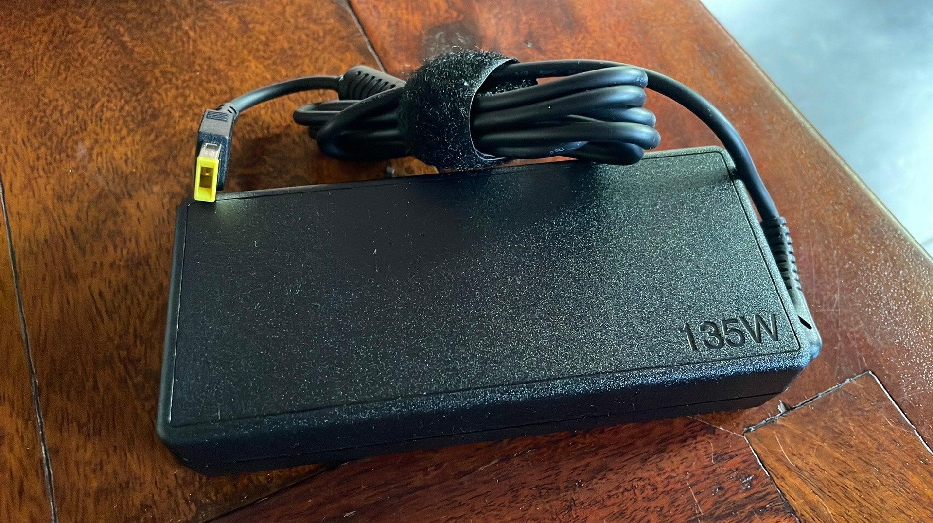 Lenovo Think 135W-oplader, Computers en Software, Ophalen of Verzenden, Nieuw, LENOVO