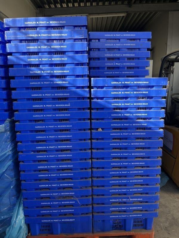 154 pvc stapelbakken, Enlèvement, Comme neuf, Casier