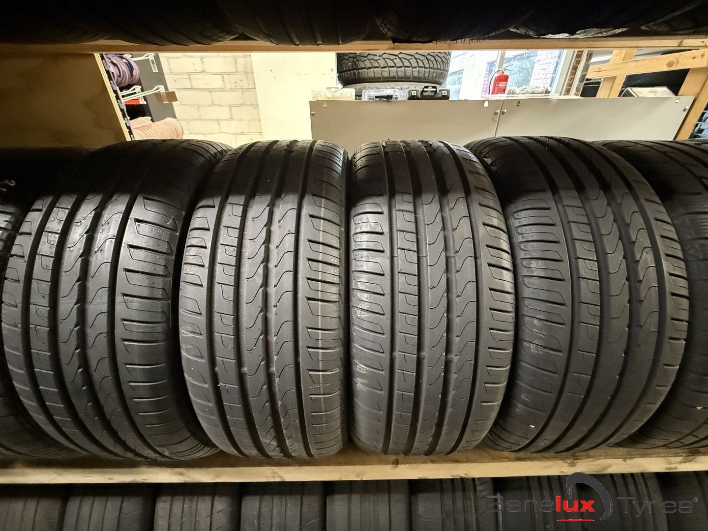 demo 215/45R18 89V Pirelli 215/45 R18 215/45/18 2154518, 18 inch, -, -, Ophalen of Verzenden