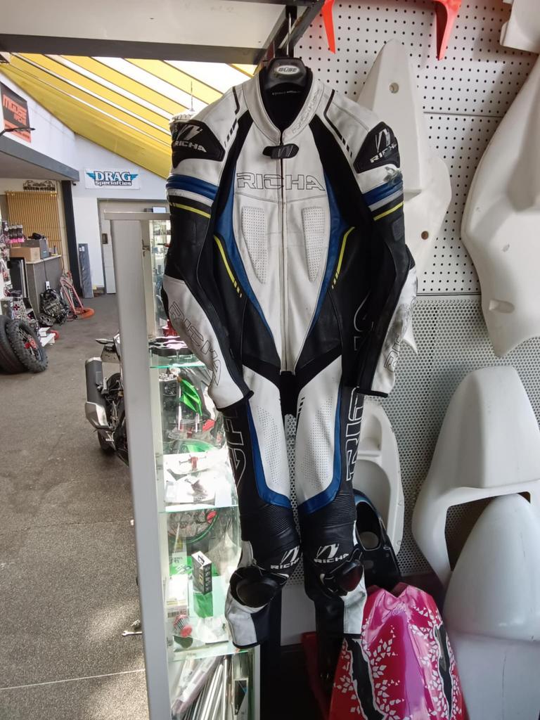 motorpak Richa, Ophalen, Zo goed als nieuw