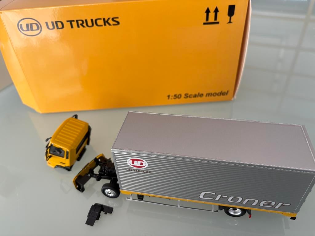 UD Truck Croner, Hobby en Vrije tijd, Ophalen, Gebruikt, Bus of Vrachtwagen