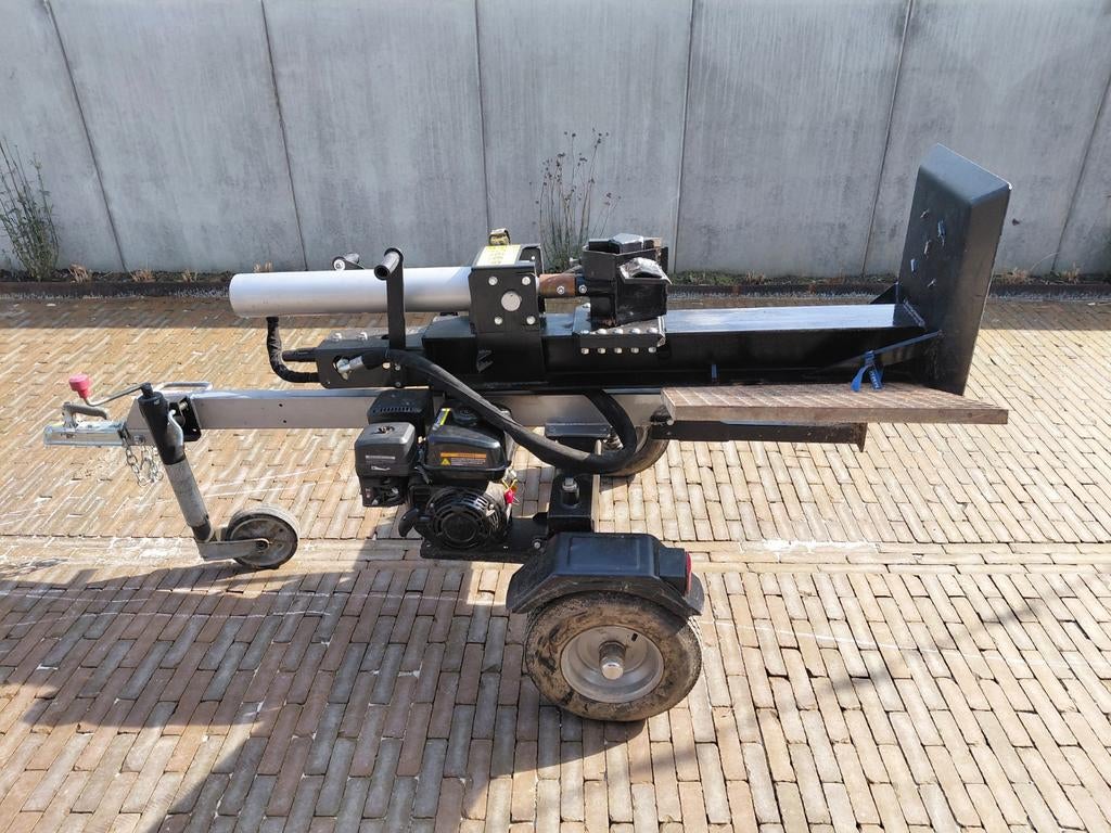 Te huur kliefmachine, Ophalen, Benzine, Handmatig