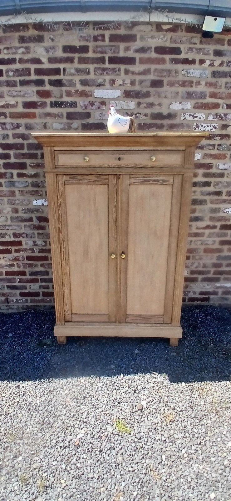 Bonheur du jour, Antiquités & Art, Enlèvement