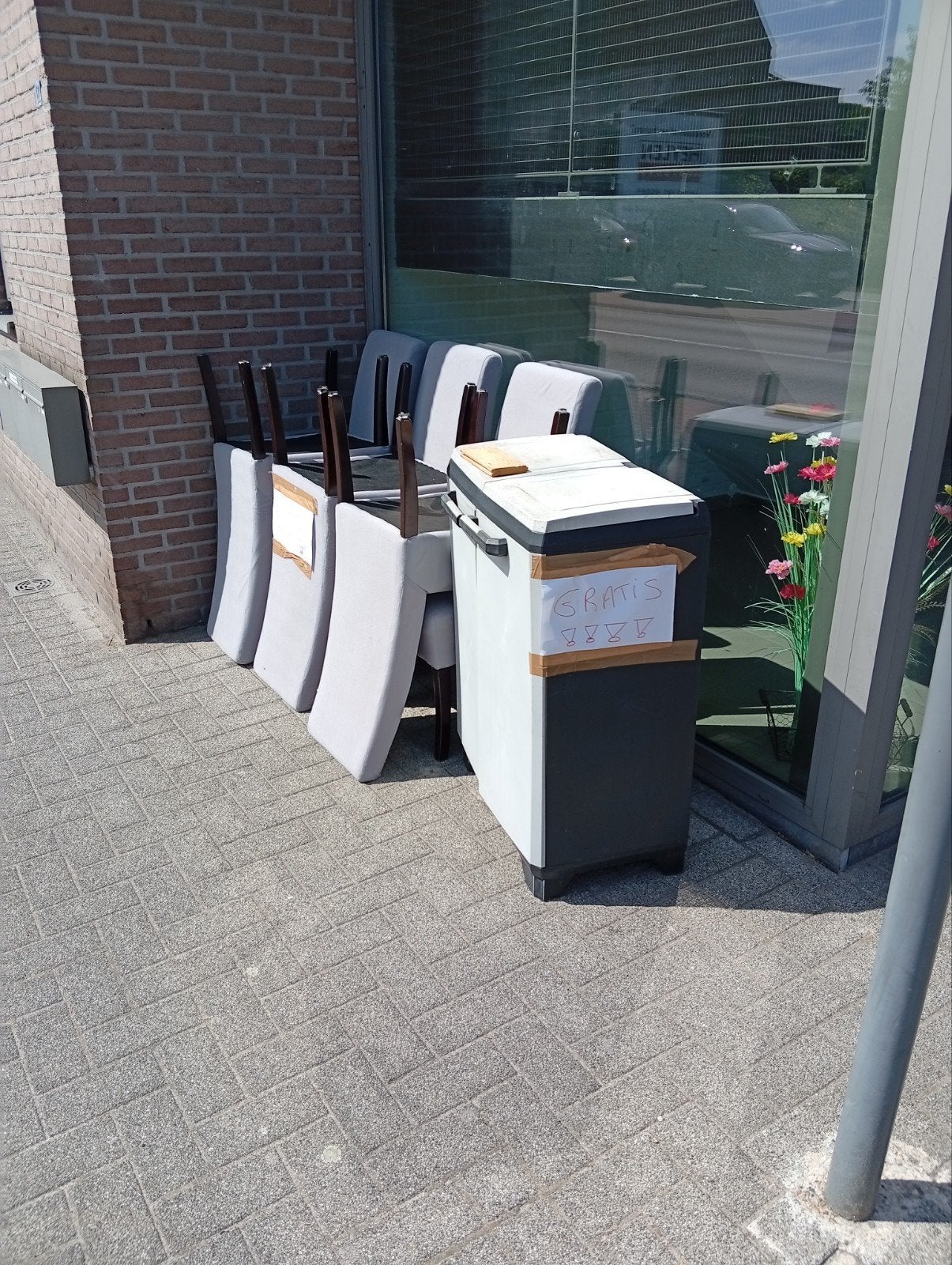 eetkamer stoelen plus vuilbak, Huis en Inrichting, Ophalen