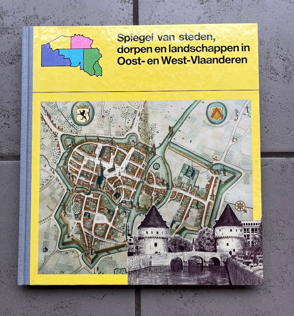 Boek: Spiegel van Oost-en West-Vlaanderen, Enlèvement ou Envoi, Comme neuf
