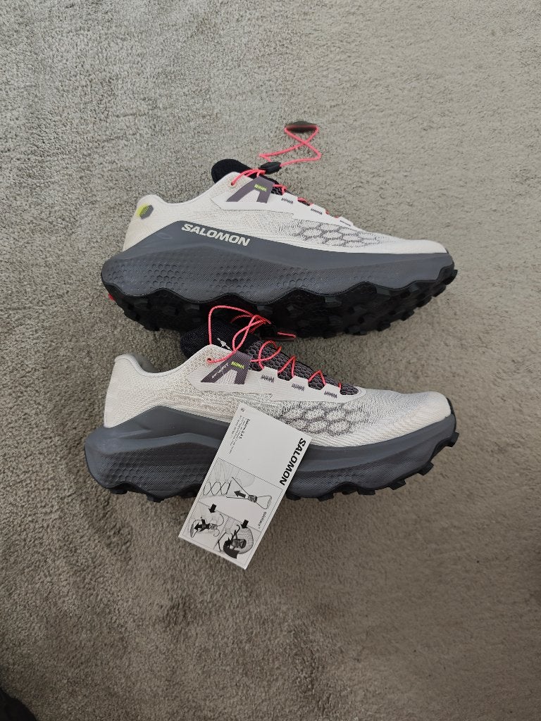 Salomon Ultra glide 4 - pointure 44, Hardloopschoenen, Nieuw, Hardlopen, Ophalen