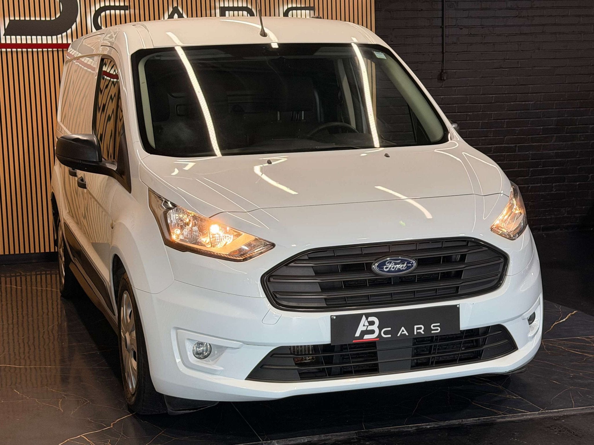 Ford Transit Connect 1.5 TDCi * 3 PLACES * GARANTIE 12 MOIS, Auto's, Bestelwagens en Lichte vracht, Stof, Gebruikt, 4 cilinders