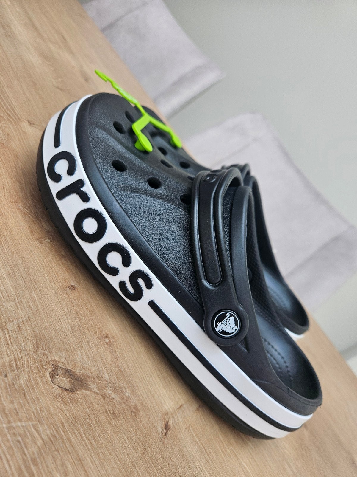New Crocs taille 40, Enlèvement ou Envoi