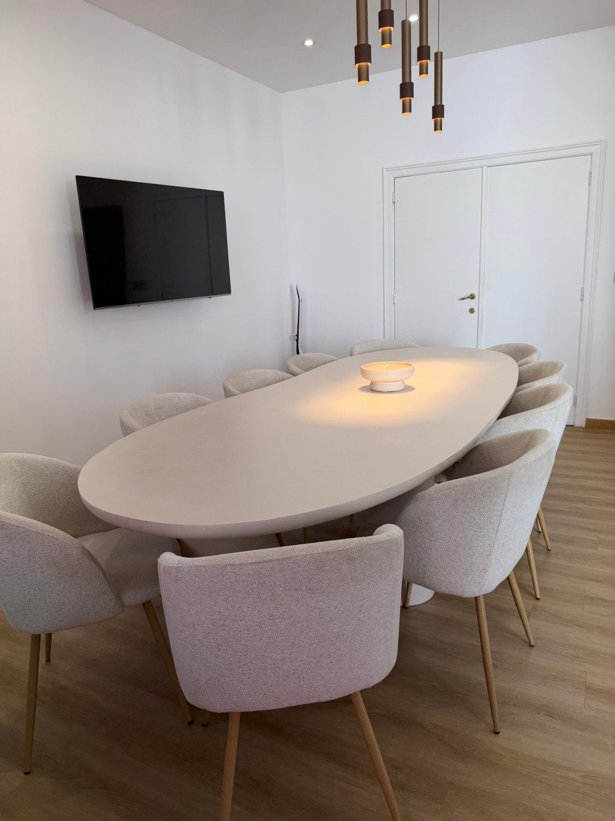 Table à manger design Juntoo Artisano 300 cm – 10 personnes, Maison & Meubles, Ameublement | Revêtements de sol, Enlèvement, Comme neuf