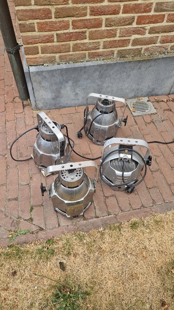 spots 4 stuks, Muziek en Instrumenten, Ophalen