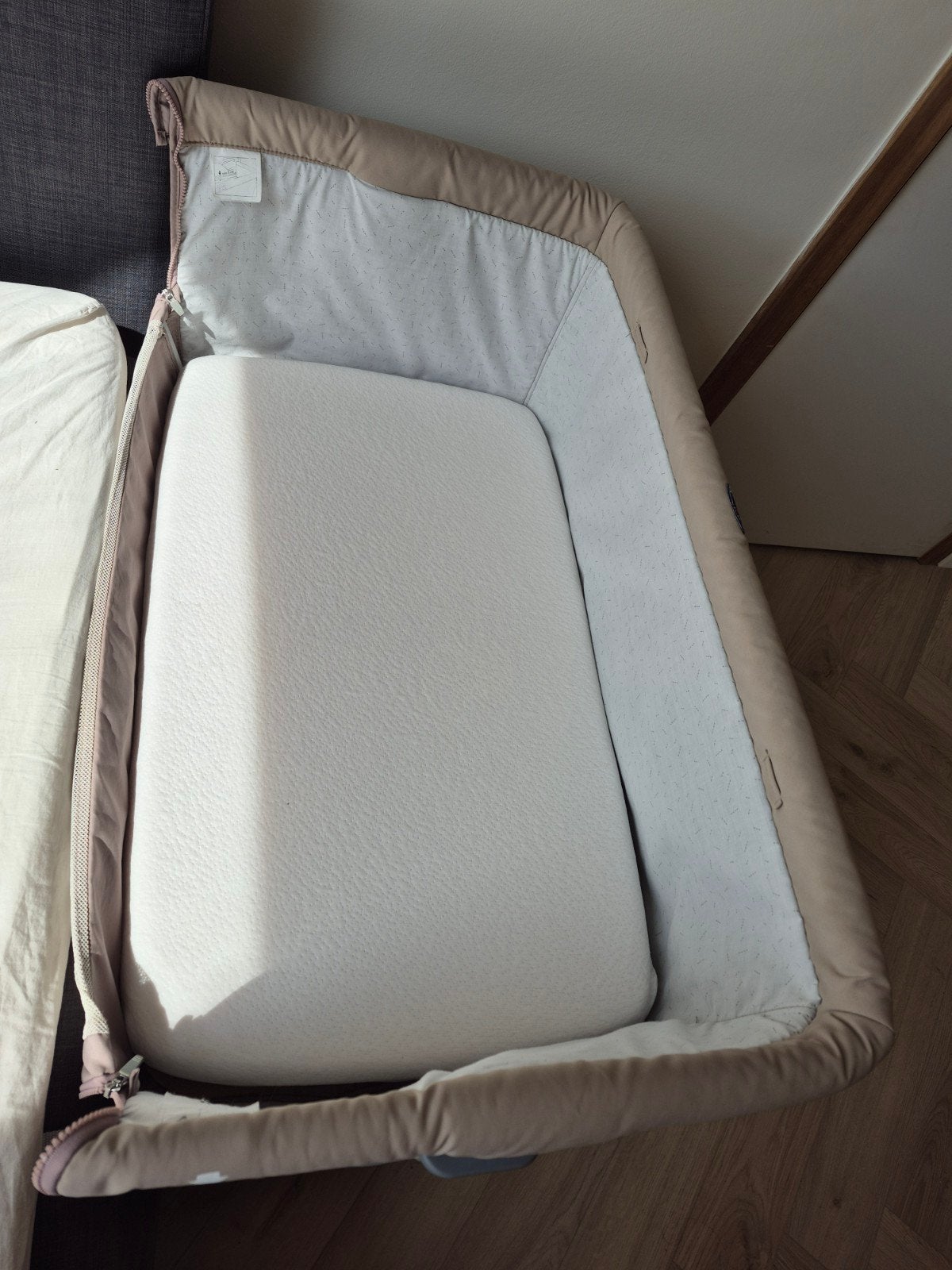 Cosleeper Chicco, Enlèvement