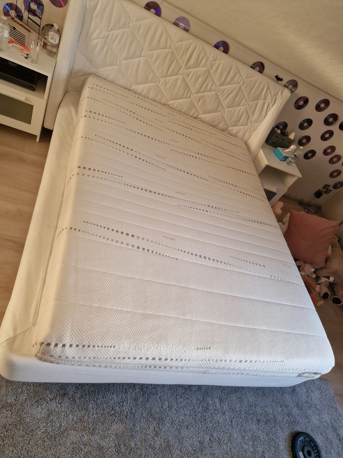 bed met matras, Ophalen, Matras