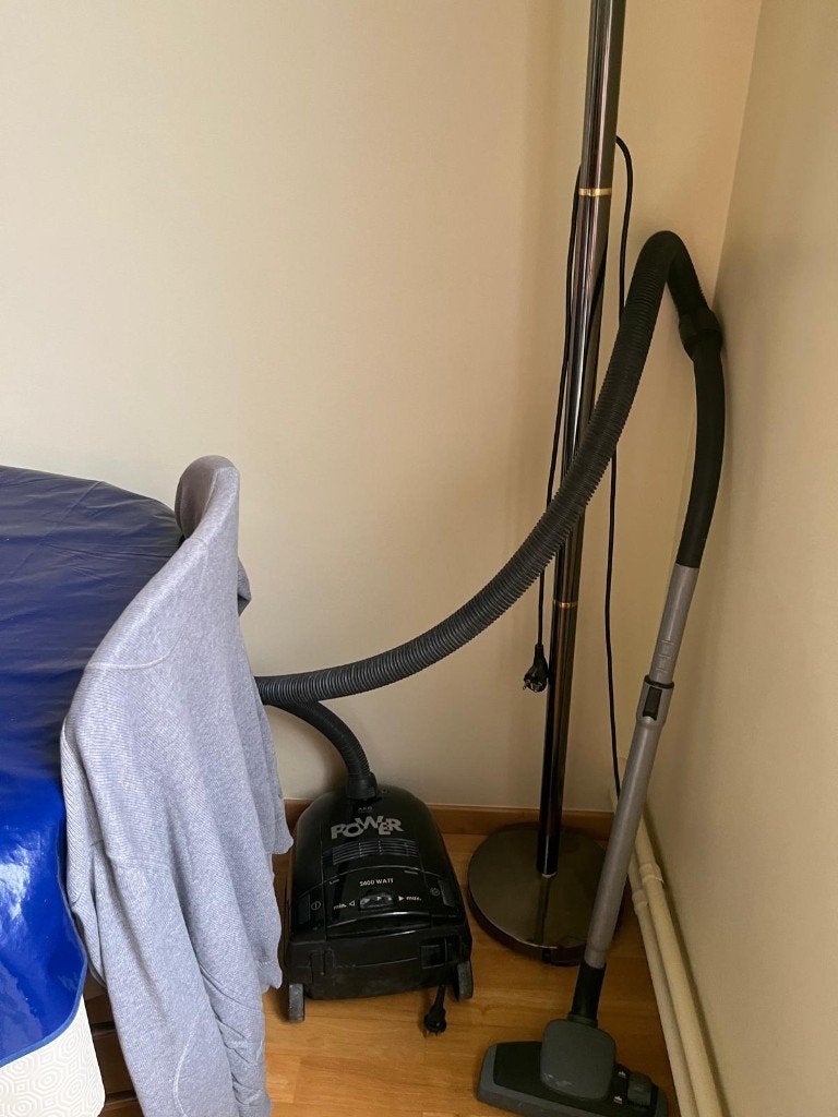 Aspirateur, Elektronische apparatuur, Stofzuigers, Overige merken, Gebruikt, 2000 watt of meer, Sledestofzuiger
