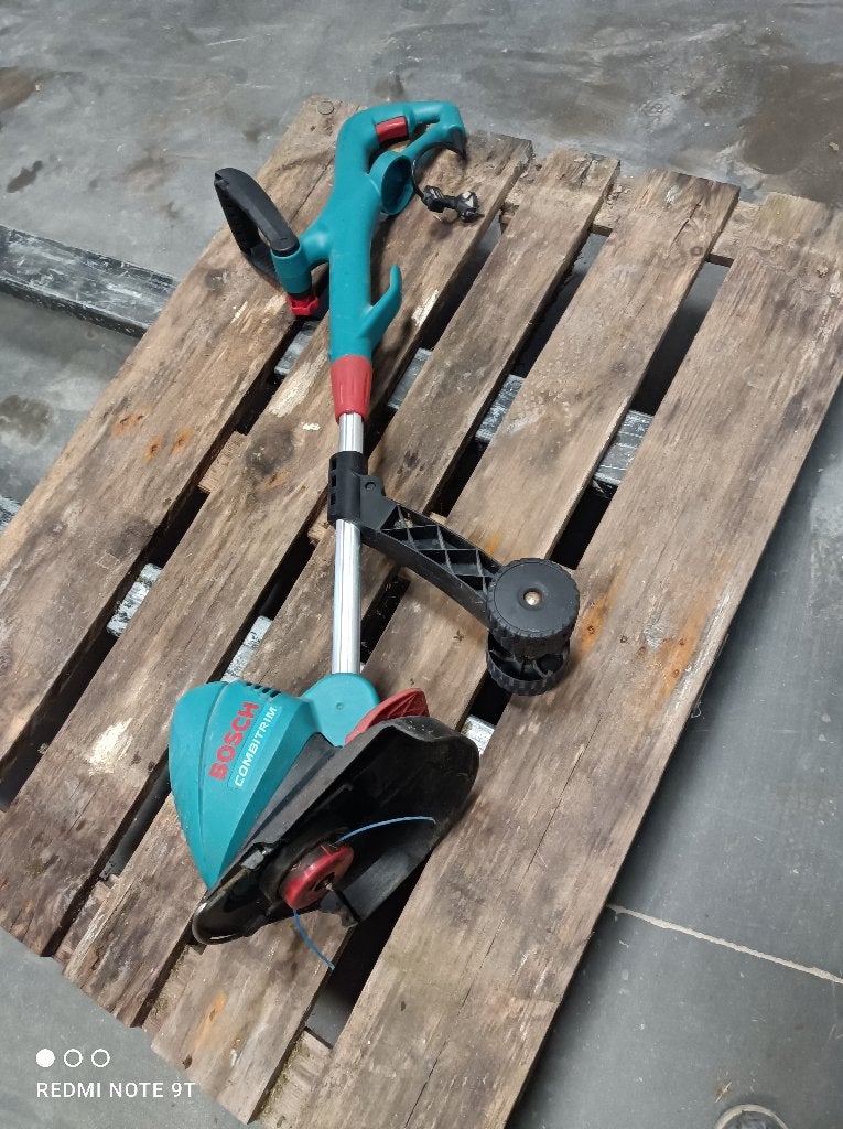Kantenmaaier Bosch electrisch, Tuin en Terras, Ophalen, Cirkelmaaier, Gebruikt, Elektrische grasmaaier
