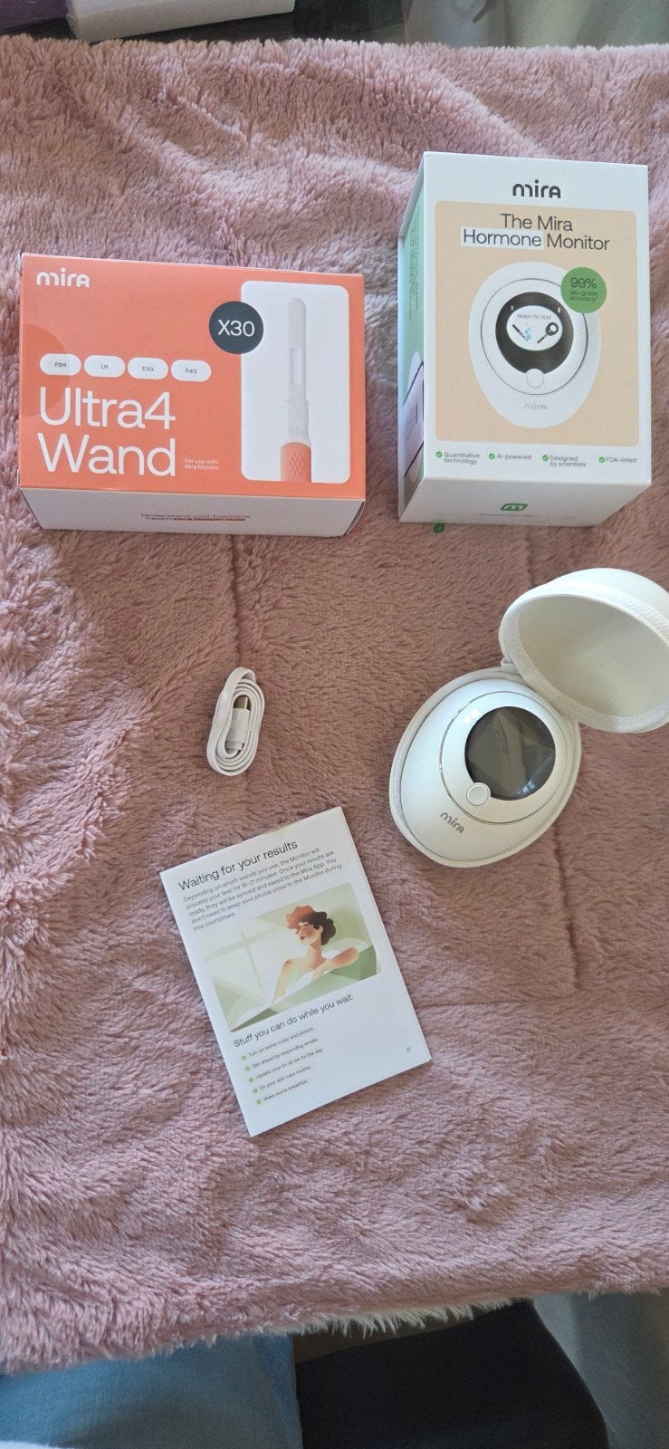 Mira Hormone Monitor + 30 stuks Ultra4 Wands (Vruchtbaarheid, Kinderen en Baby's, Verzenden