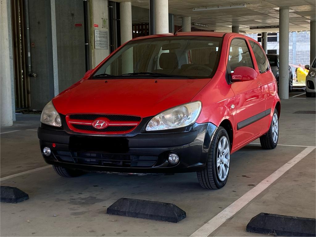 Hyundai getz prêt à immatriculer, Auto's, Hyundai, Particulier, Getz, Benzine, Euro 4, Handgeschakeld, Rood, Zwart, Ophalen