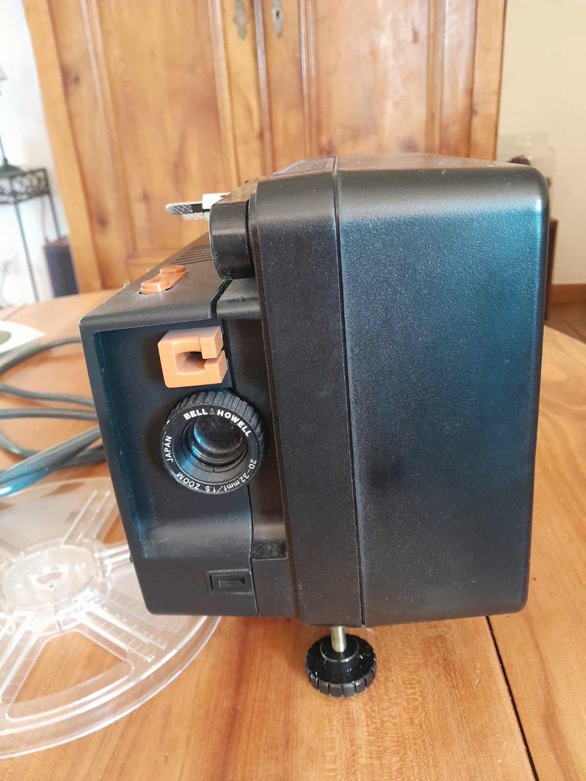 projecteur film super 8 Bell et Howell, Enlèvement, Projecteur