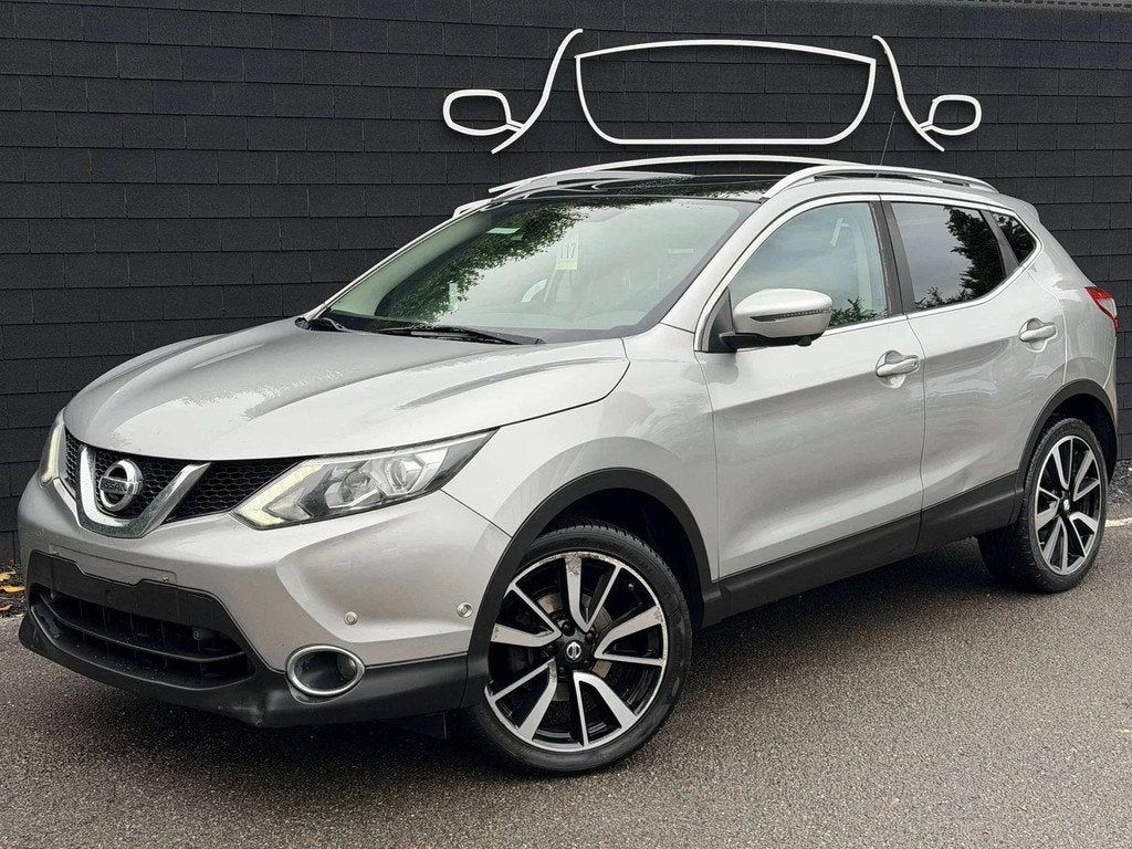 Nissan QASHQAI 1.5 dCi+NAVI+CAMERA 360+CUIR+PANO+JANTES+EU 6, Autos, Nissan, Cuir, Argent ou Gris, Achat, Entreprise