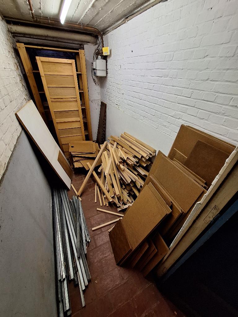 Onderdelen 5 à 7-tal kewlox-kasten, Ophalen, Gebruikt