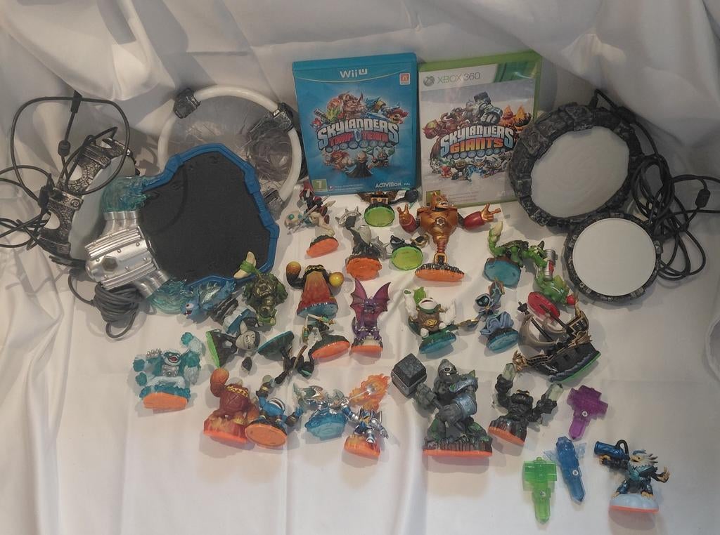 Lot skylanders portails, jeux, figurines, Envoi