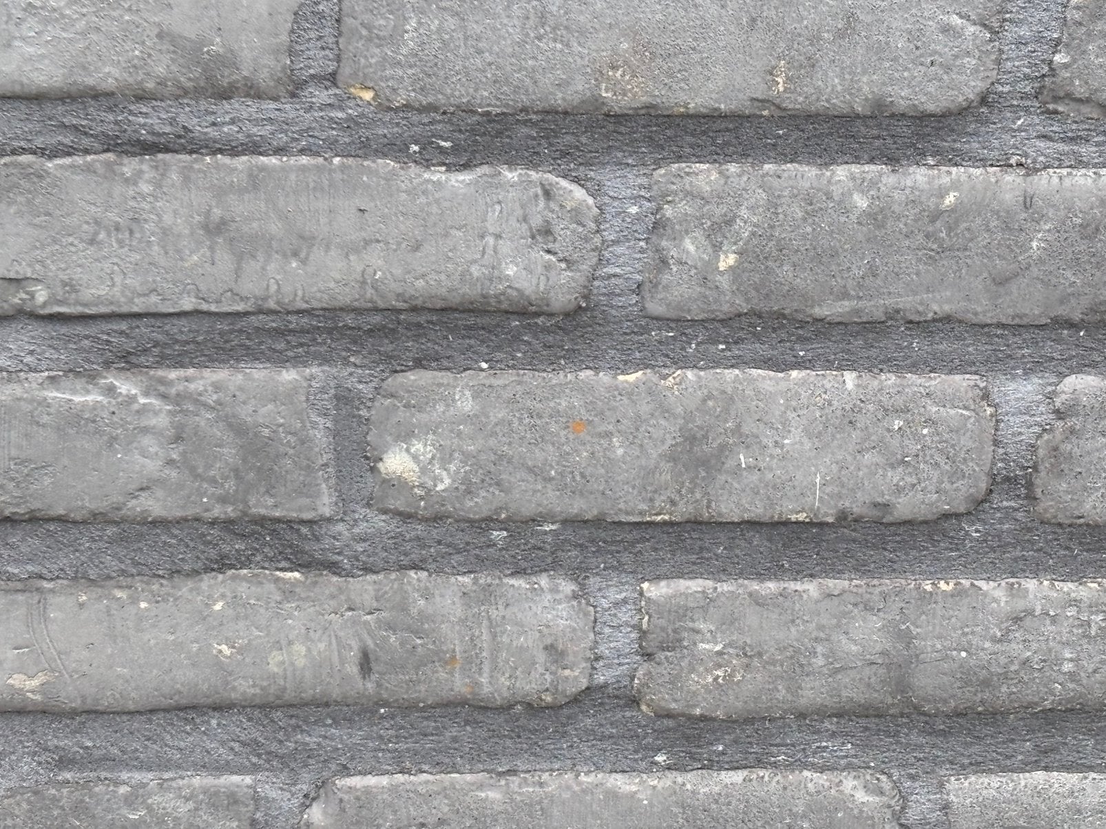 Gezocht donkergrijze, antraciet gevelsteen ongeveer 750 stuk, Doe-het-zelf en Bouw, Ophalen, Nieuw