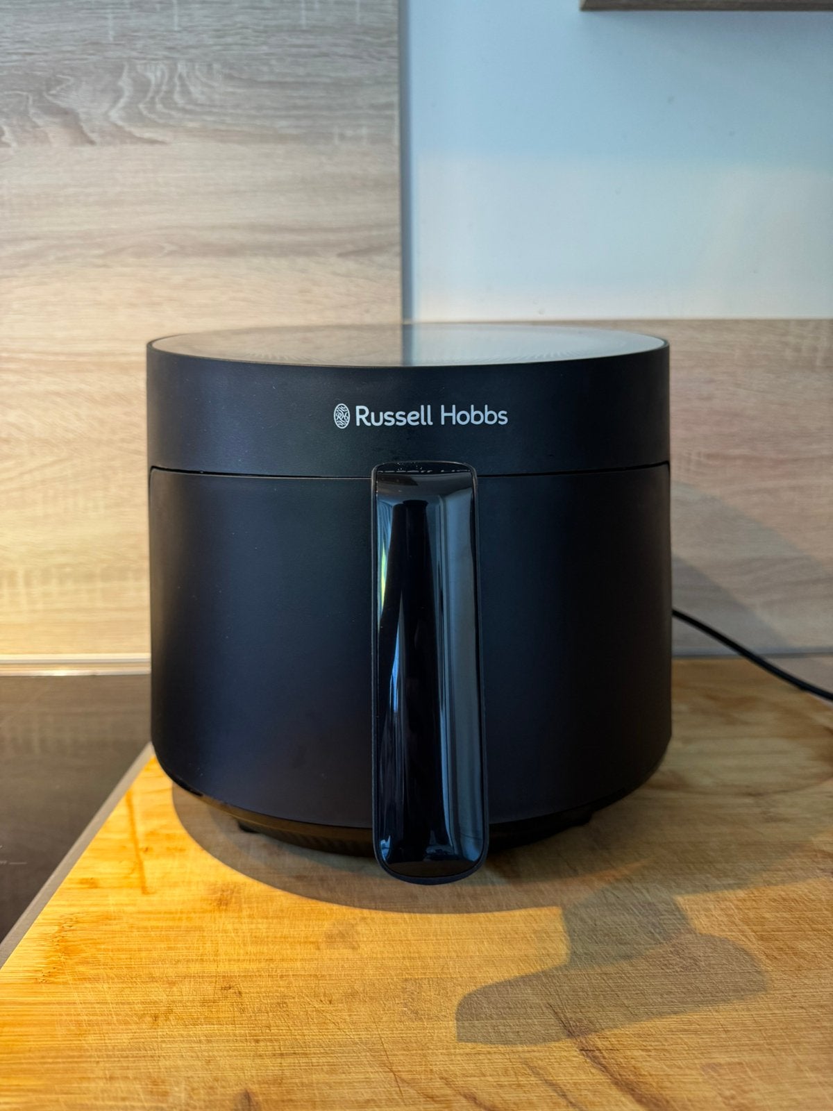 Luchtfriteuse RUSSELL HOBBS, Ophalen, Zo goed als nieuw, Airfryer, 750 t/m 999 gram