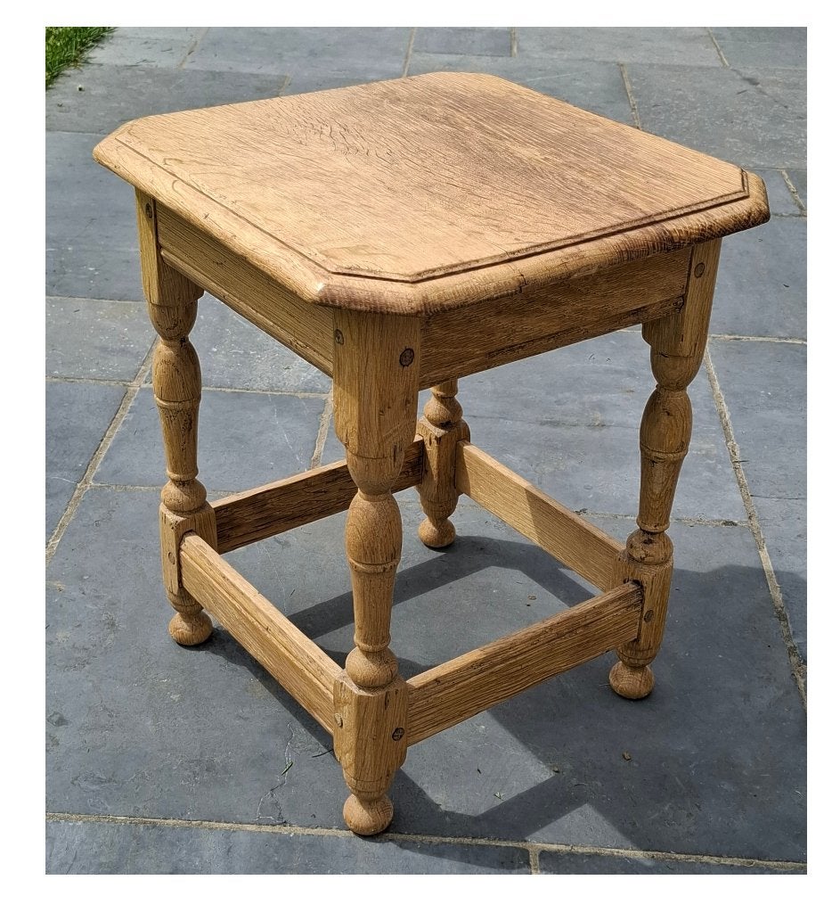Lot 2 petits tabourets anciens  bois massif ~ 33x33x H 43 cm, Enlèvement, Utilisé, Bois