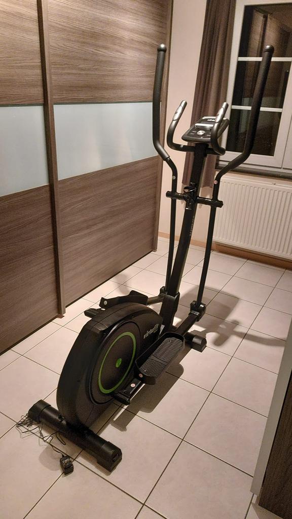 Virtufit crosstrainer, Sport en Fitness, Ophalen, Zo goed als nieuw, Crosstrainer