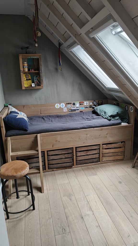 Bed uit steigerhout, Ophalen, Eenpersoons, 210 cm, Steigerhout