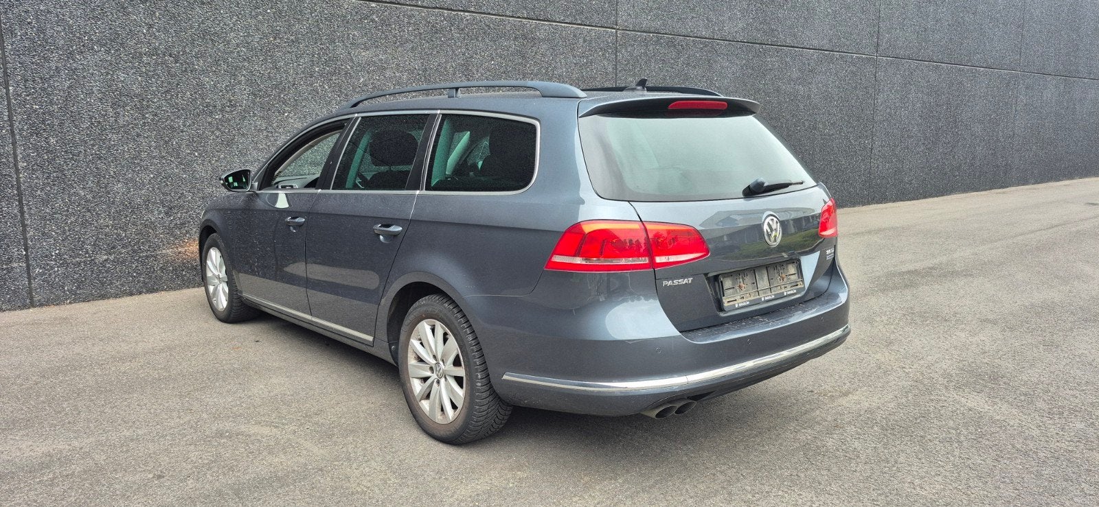 Volkswagen Passat 2.0 TDI BlueMotion, Auto's, Volkswagen, Dealer onderhouden, Zwart, Parkeersensor, Bedrijf
