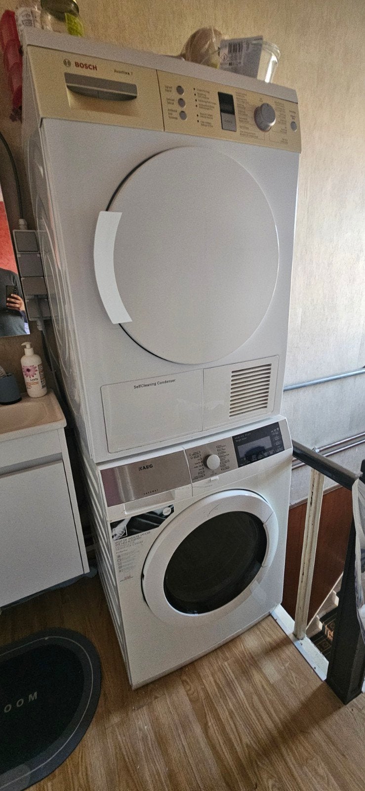 Aeg Wasmachine en bosch droogkast werkt perfect, Ophalen
