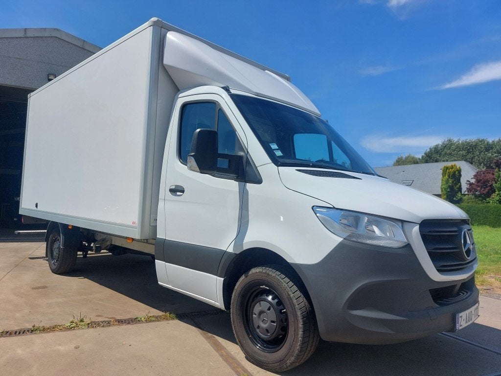 Sprinter 317 automatique coffre meuble (35000+TVA), Autos, Camionnettes & Utilitaires, Achat, Entreprise, 3 places, Noir