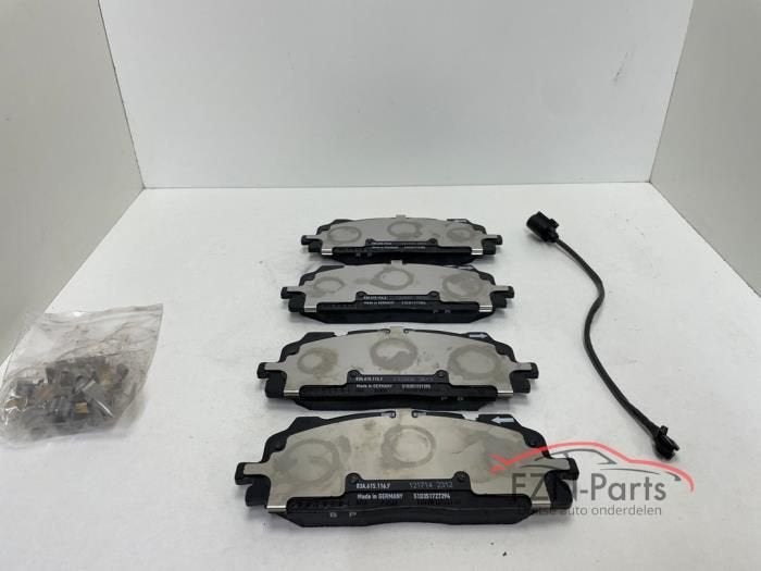 Audi RS3 RSQ3 8Y 83A Remblokken set 4x voorzijde origineel, Enlèvement ou Envoi, Utilisé