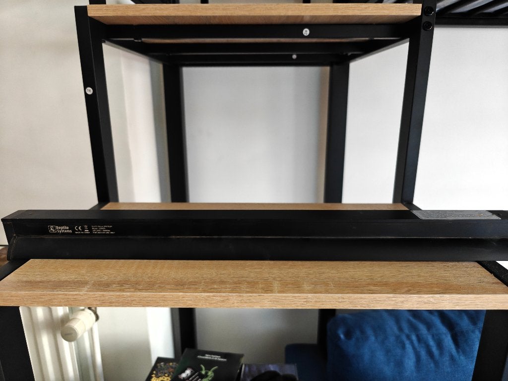 Rampe neon UVB reptiles system, Enlèvement, Utilisé