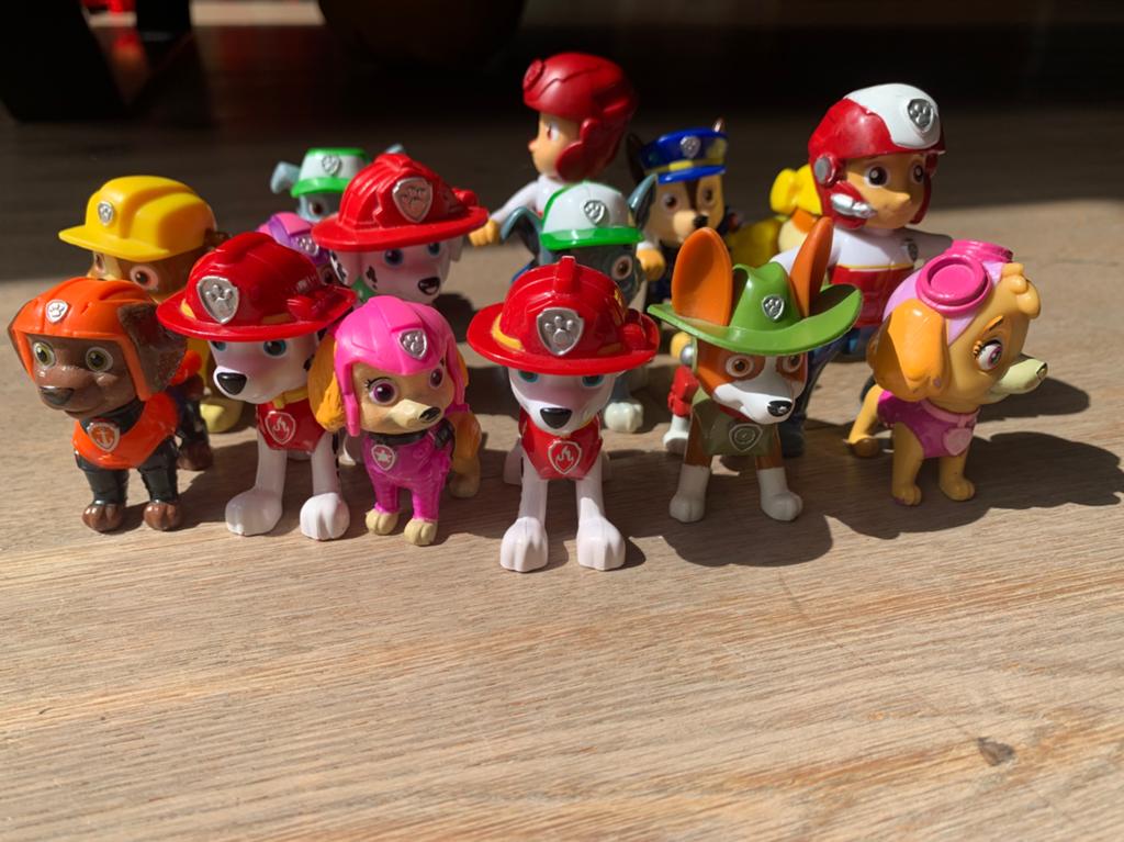Paw patrol pakket inclusief pups, wagens en paw patroller, Ophalen, Gebruikt