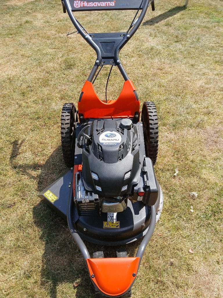 grasmaaier Husqvarna, Tuin en Terras, Grasmaaiers, Ophalen, Zo goed als nieuw, Benzine-grasmaaier, 50 cm of meer