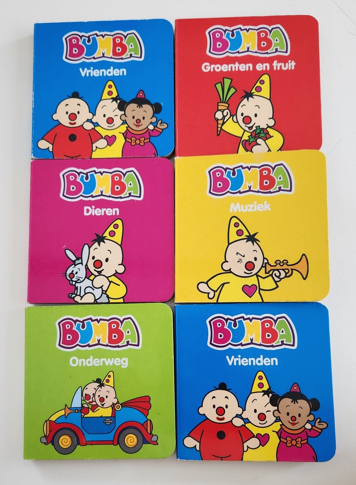 Bumba boekjes | diverse kleuren | hout | 6 stuks, Boeken, Kinderboeken | Baby's en Peuters, Ophalen, Zo goed als nieuw, 6 tot 12 maanden