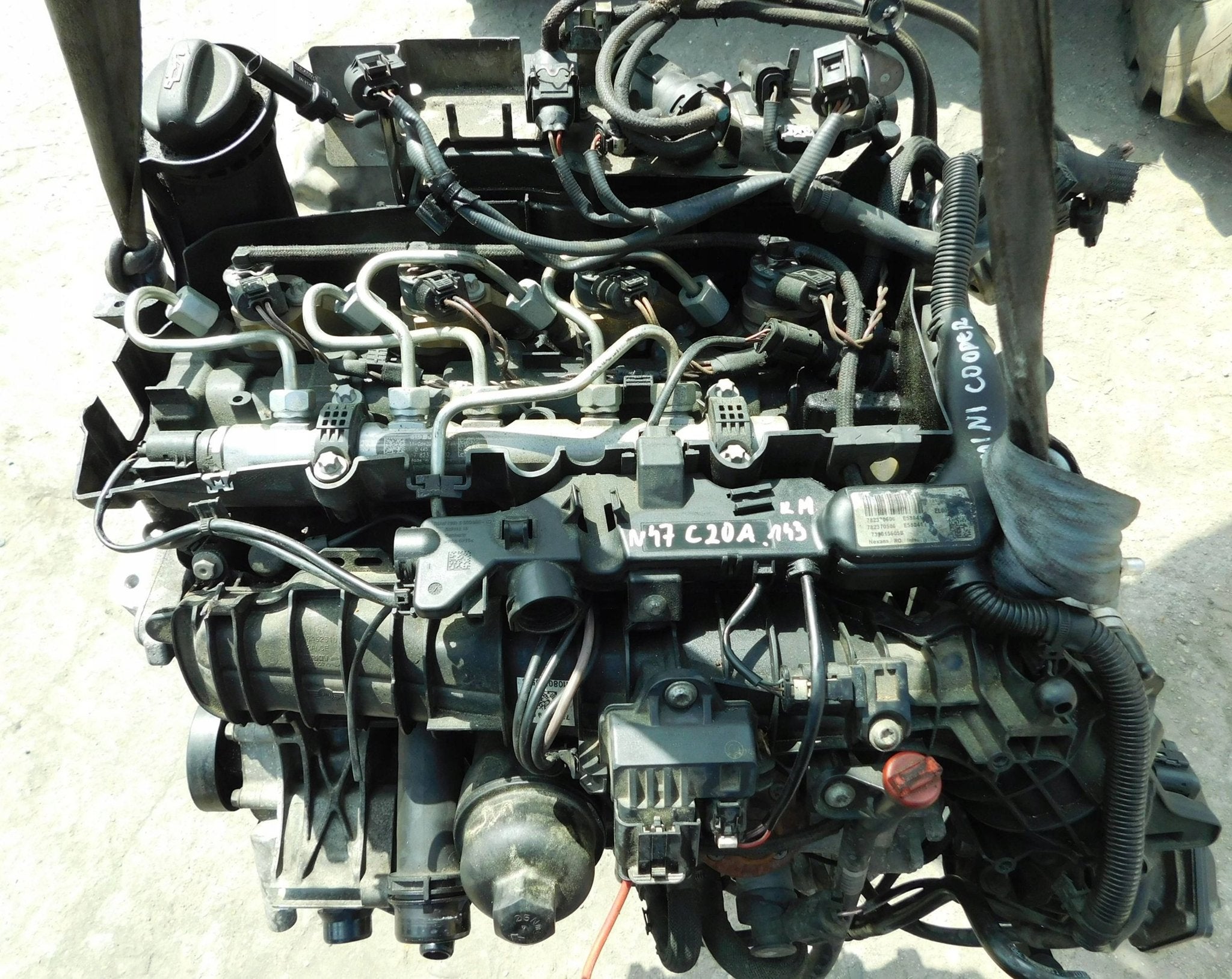 Moteur N47C20A Complet MINI MINI, Autos : Pièces & Accessoires, Envoi, Utilisé, Daihatsu