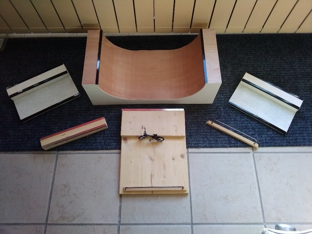 Fingerboard lot Miniramp + losse onderdelen, Enlèvement, Utilisé, Garçon ou Fille
