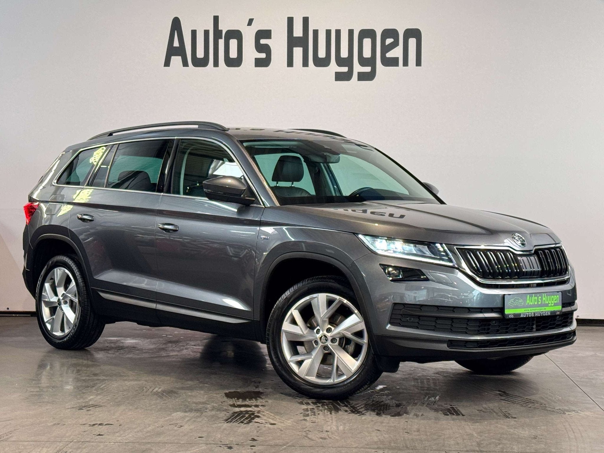 Skoda Kodiaq 1.5 TSI DSG/AUTOMAAT Soleil (bj 2019), Auto's, Skoda, Automaat, Lichtsensor, 4 cilinders, Leder