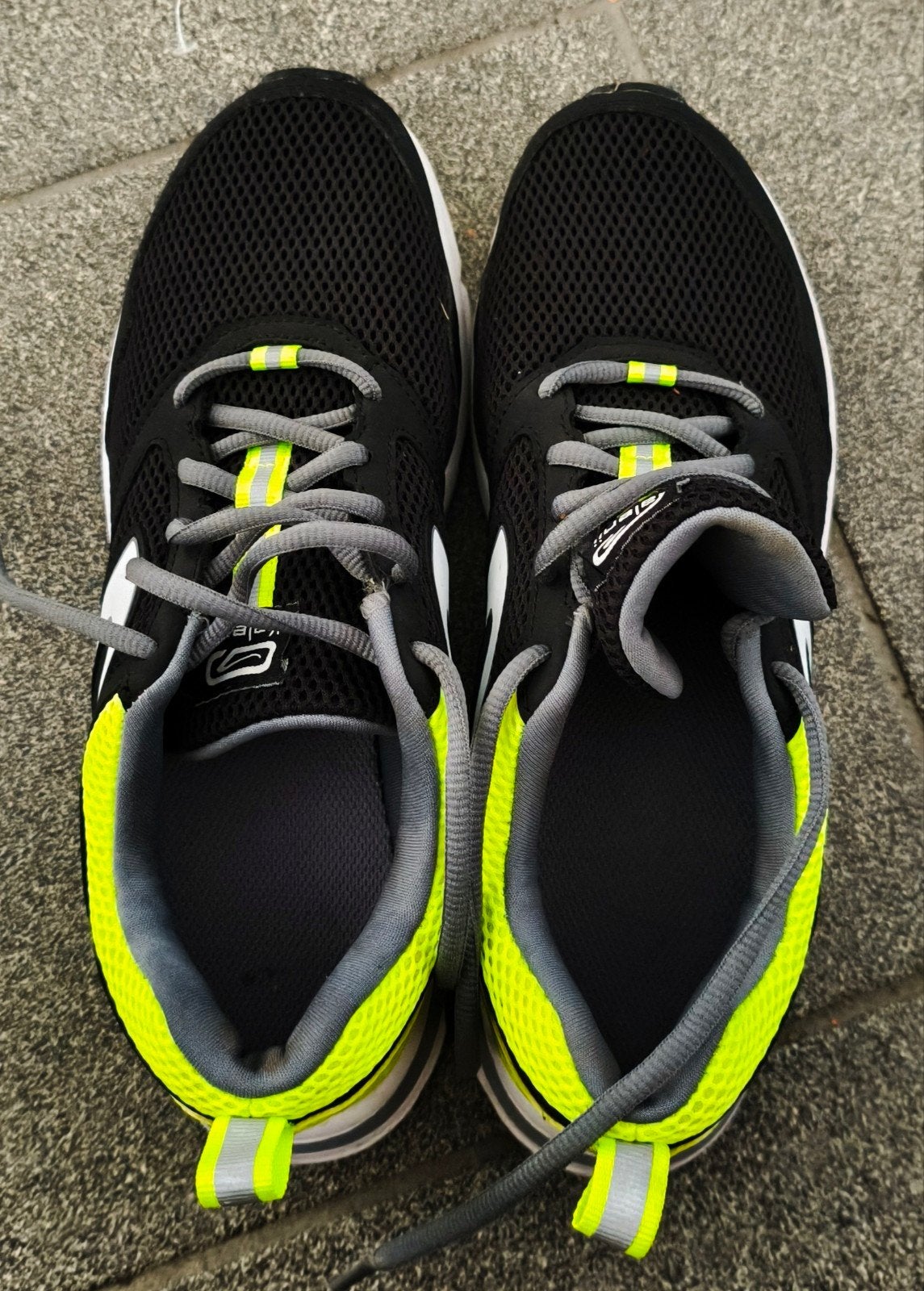 Schoenen, Ophalen
