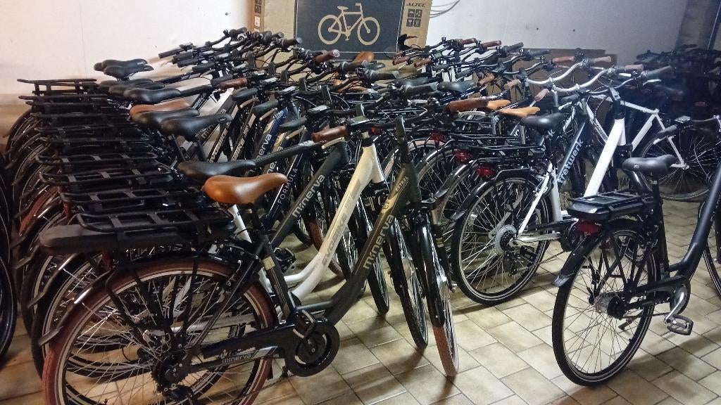 Stockverkoop electrische fietsen, Fietsen en Brommers, Elektrische fietsen, Ophalen, Nieuw