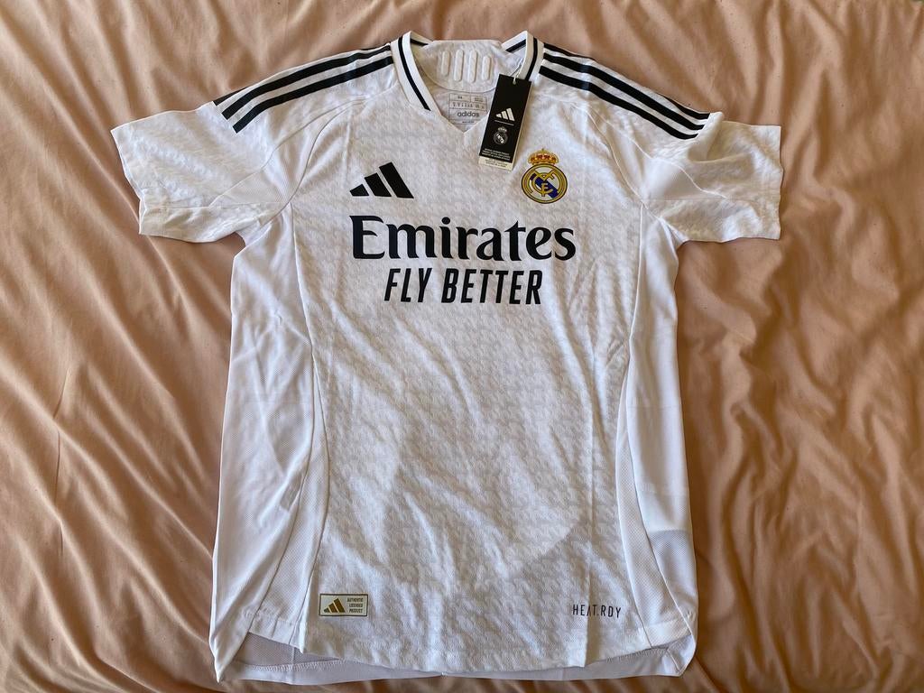 Real Madrid 2024-2025 authentic shirt, Vêtements | Hommes, T-shirts, Enlèvement ou Envoi, Neuf, Taille 48/50 (M), Blanc