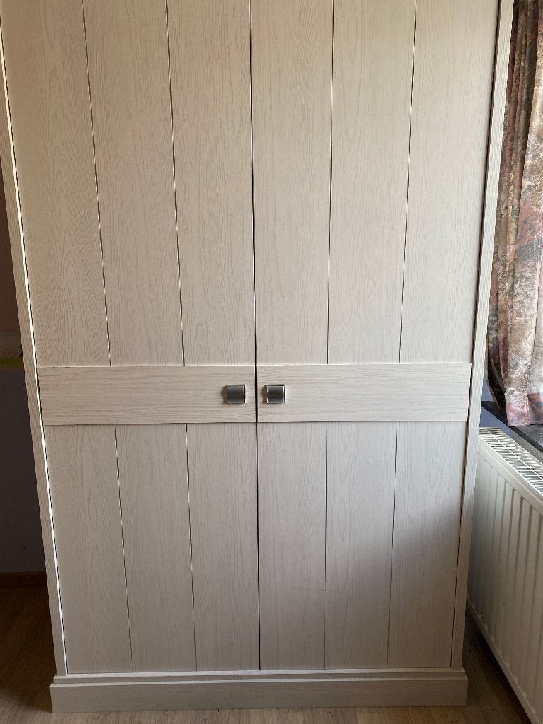 2 kasten te koop, Ophalen