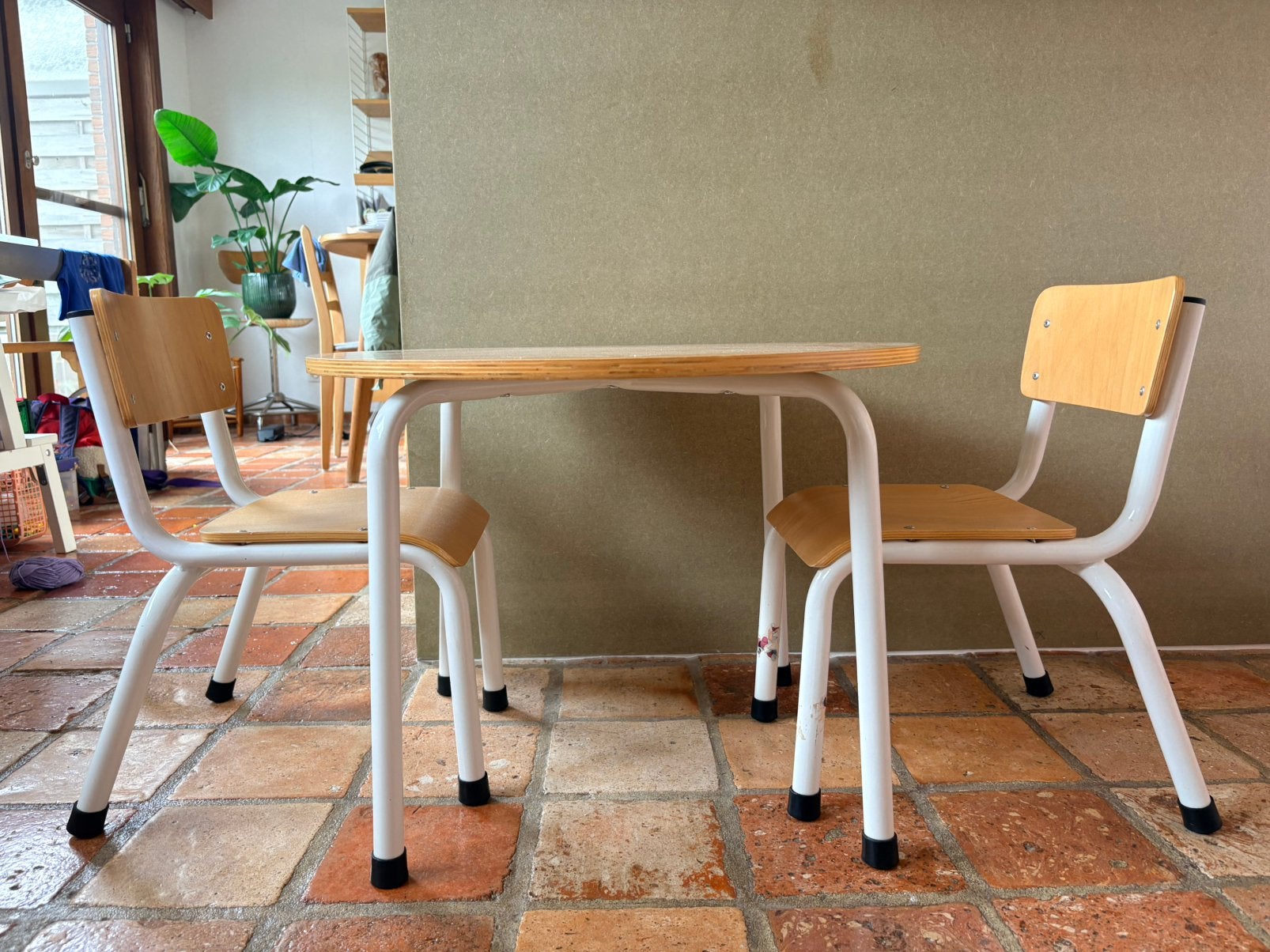 Childhome tafel met stoeltjes, Ophalen, Gebruikt