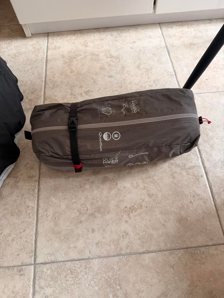 Quick Hiker ultra light tent 2 personen, Ophalen, Zo goed als nieuw