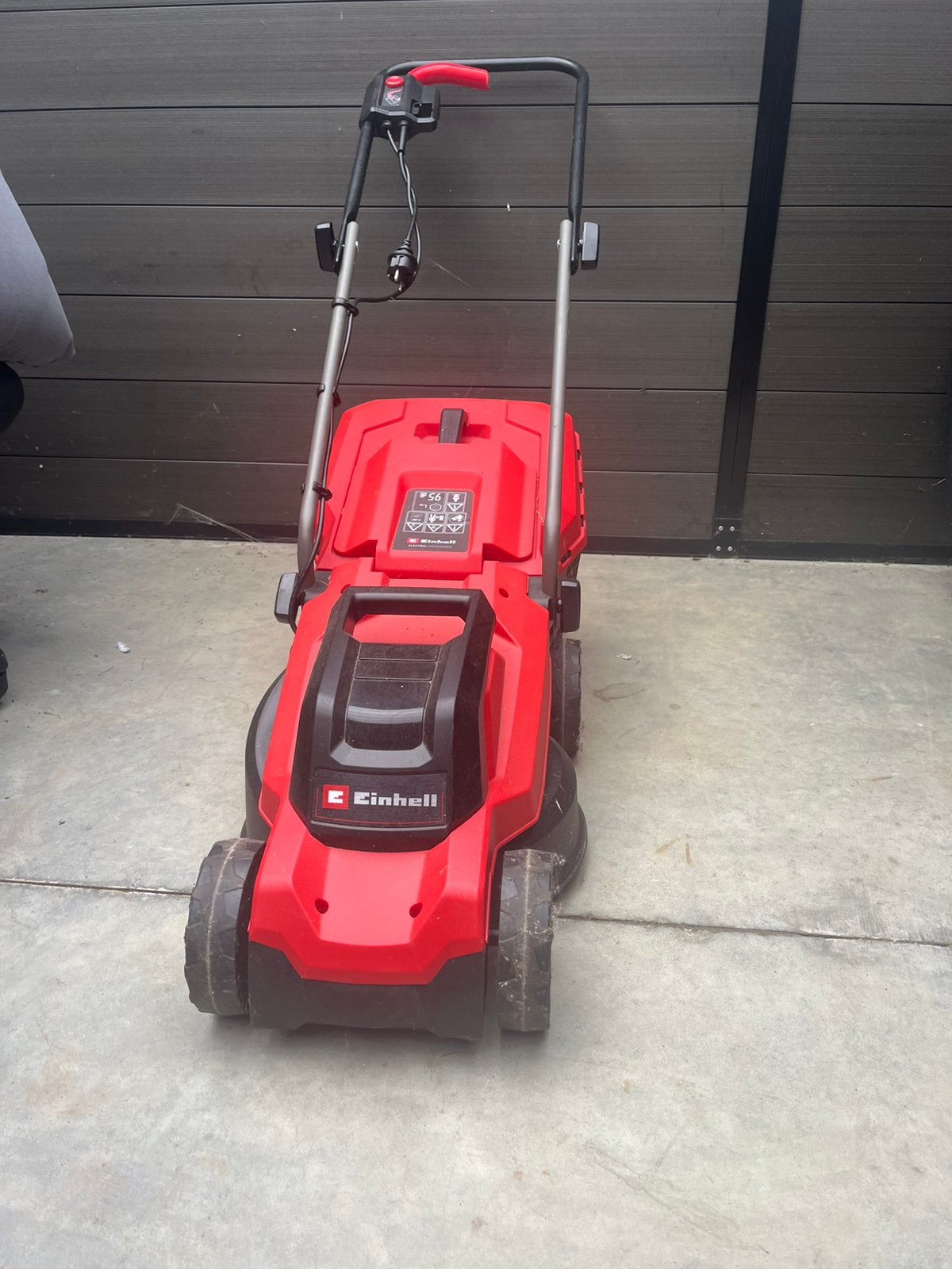 Einhell Electrisch grasmachine, Tuin en Terras, Ophalen, Zo goed als nieuw, Elektrische grasmaaier