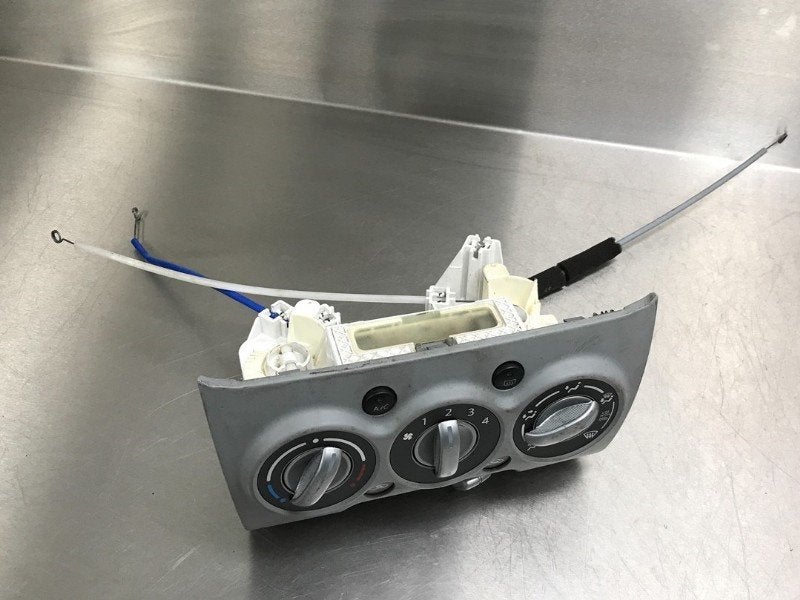 PANNEAU DE COMMANDE CHAUFFAGE CLIMATISATION Pixo (D31S), Utilisé, Nissan